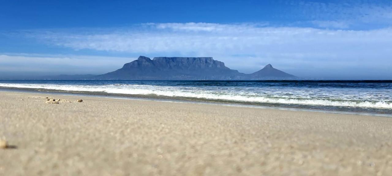 Cozy Cottage +/- 500M From The Beach Cape Town Bagian luar foto