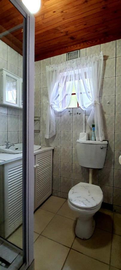 Cozy Cottage +/- 500M From The Beach Cape Town Bagian luar foto