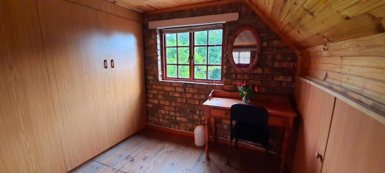 Cozy Cottage +/- 500M From The Beach Cape Town Bagian luar foto